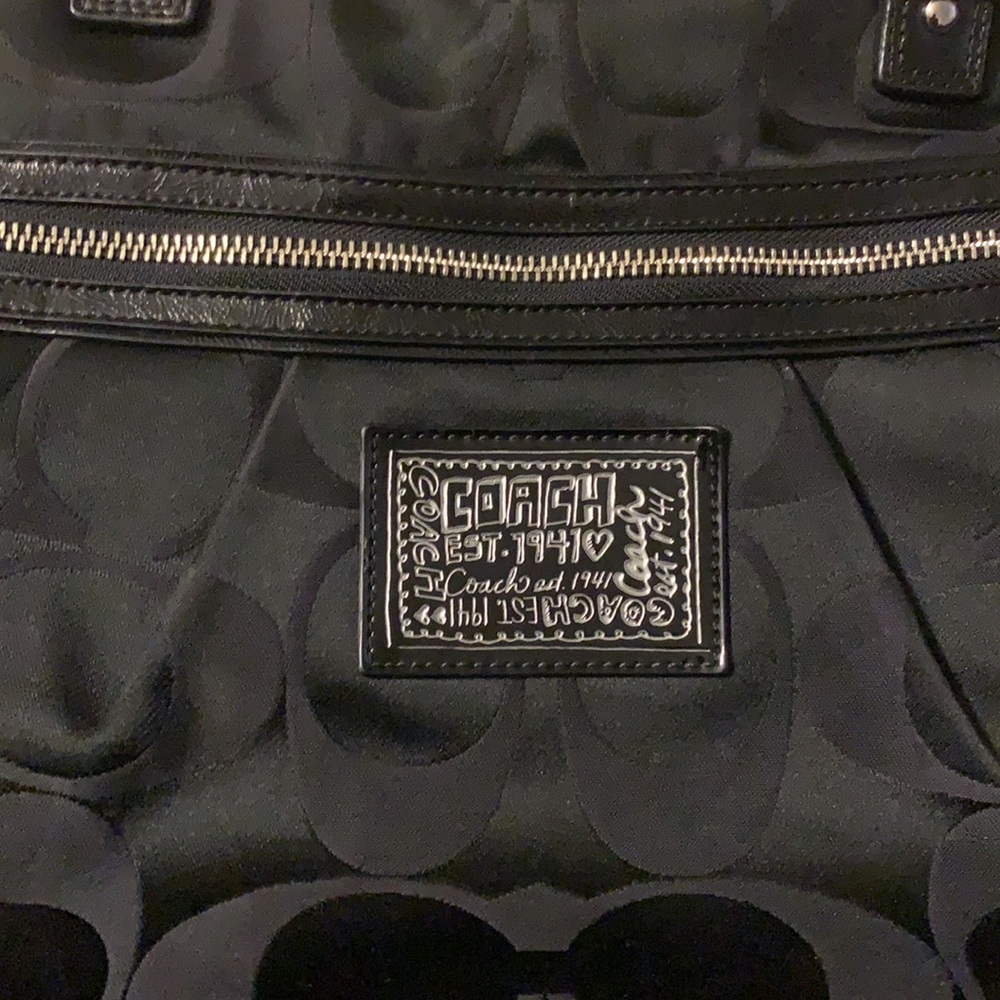 EUC Like New Gorgeous Black Coach Purse!! - Picture 3 of 13